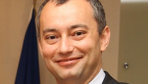 Николай Младенов