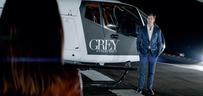Крисчън Грей и хеликоптерът му