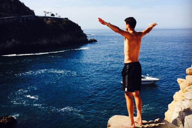 Grigor dimitrov skacha ot 35 metrova skala