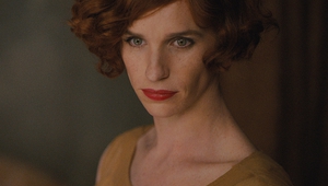 Първи кадър с Еди Редмейн като транссексуален