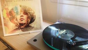 Албумът с "Грами 2015" на грамофонна плоча