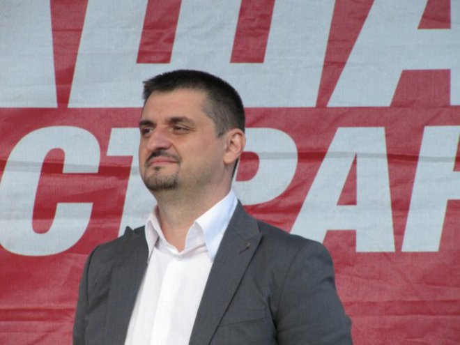 Депутатът от БСП Кирил Добрев