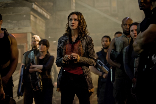 Наоми Уотс като Евелин в "Дивергенти-2: Бунтовници"