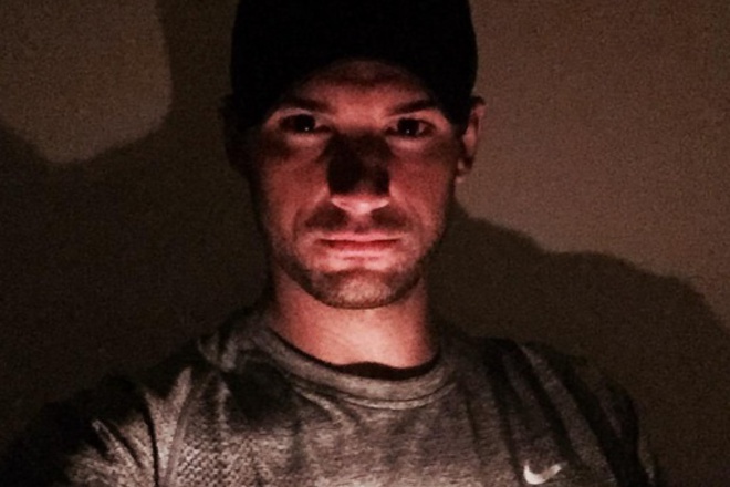 Grisho si napravi selfi sas zapalena svesht