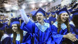 Абитуриенти