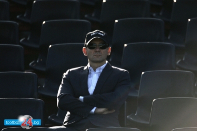 Милен Радуканов