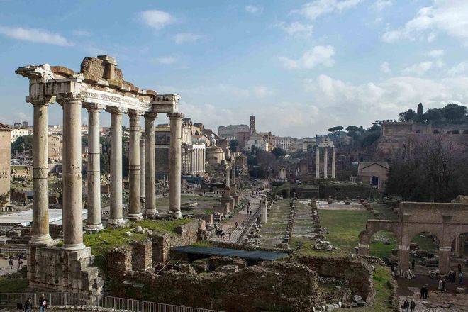 Drevnorimski ruini okolo kolizeuma