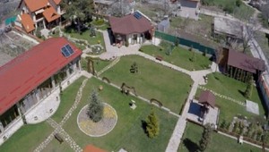 Имотът на кмета на Пазарджик Тодор Попов в с. Паталеница