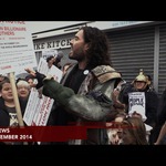 Ръсел Бранд на протестна демонстрация