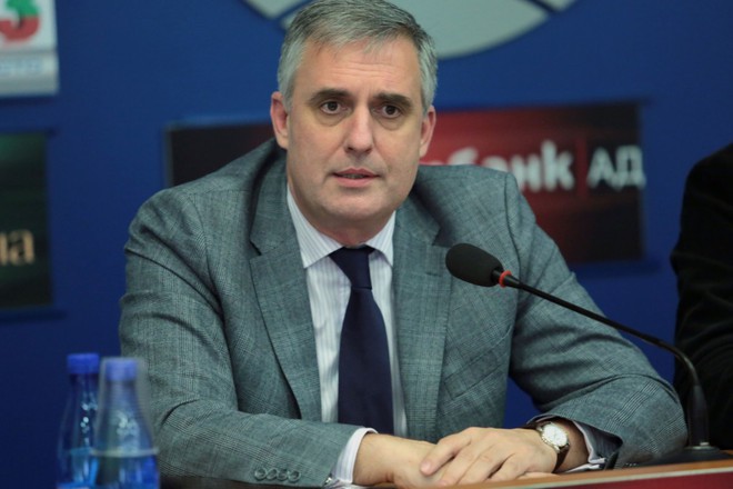 Ministar na truda i sotsialnata politika ivaylo kalfin