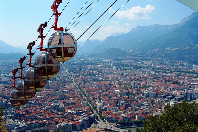 Grenobal zeleniyat grad vav frantsiya
