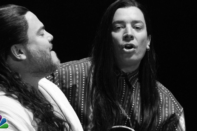 Dzhak blek i dzhimi falan izpalnyavat more than words na ekstriym