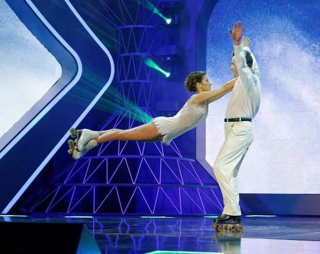 Симона Пейчева на ролкови кънки