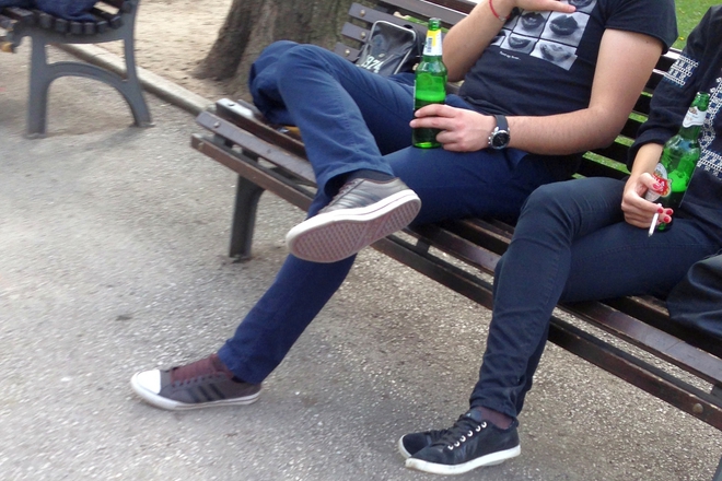 Na birichka i tsigari v gradska gradinka