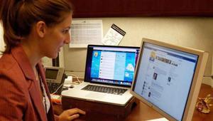 Какво търсят жените в интернет?