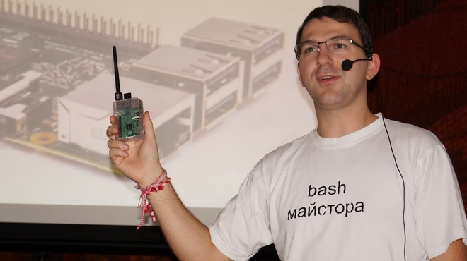 Мариян Маринов на конференция на СофтУни
