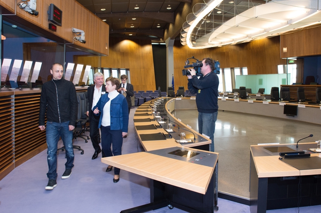 Бербатов при посещението си в Европейската комисия