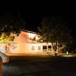 Морското казино във Варна нощем