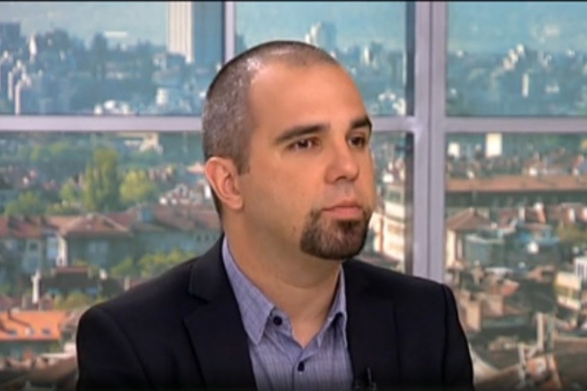 Politologat parvan simeonov pred nova televiziya