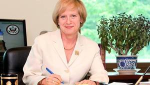 Посланик Марси Рийс