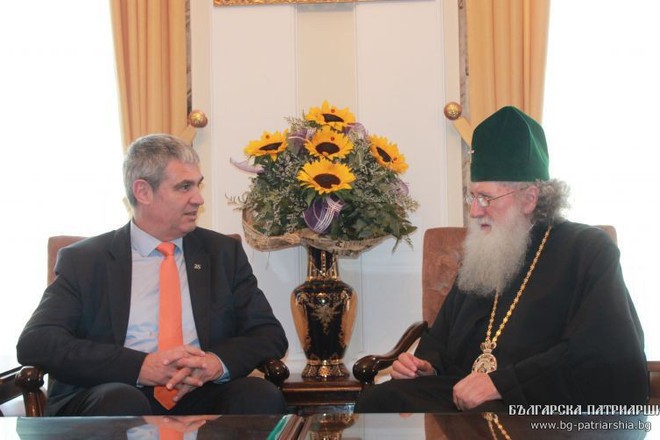 Prezidentat na knsb plamen dimitrov i patriarh neofit
