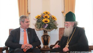 Президентът на КНСБ Пламен Димитров и патриарх Неофит