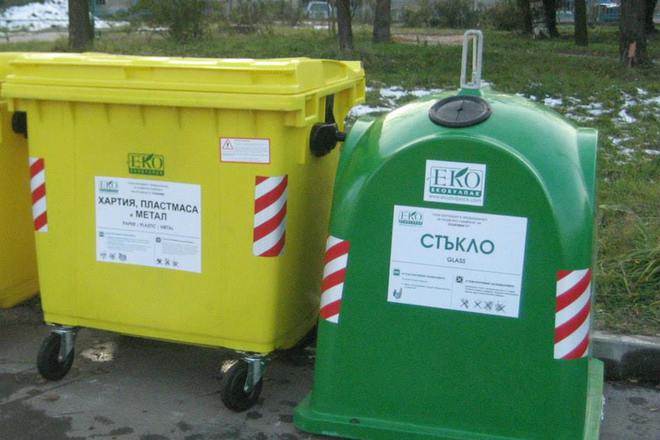Sharenite konteyneri za razdelno smetosabirane