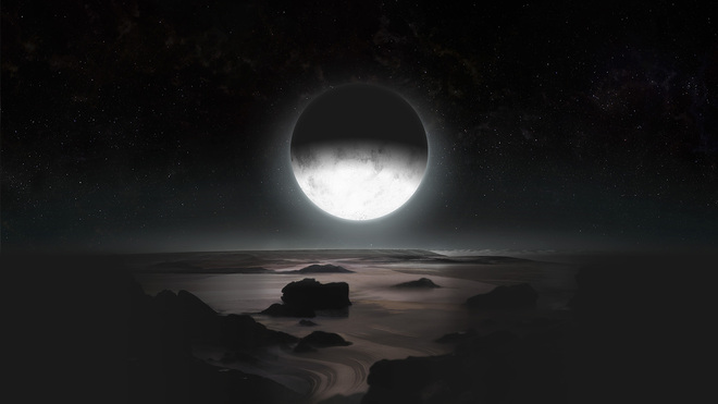 Плутон на лунна светлина