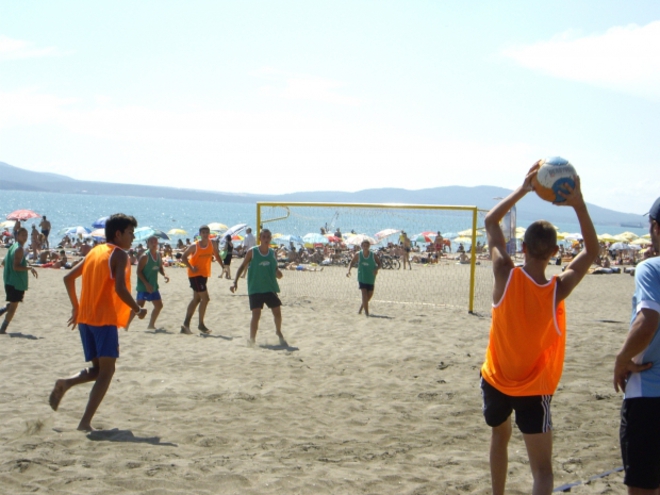 Бургас посреща Football24.bg Beach Soccer Cup