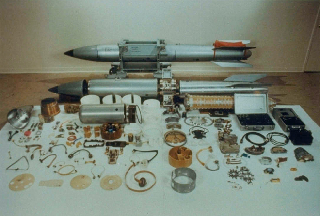 Бомбата B61 - предшественика на B61-12