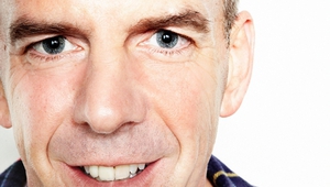 Фатбой Слим в едър план