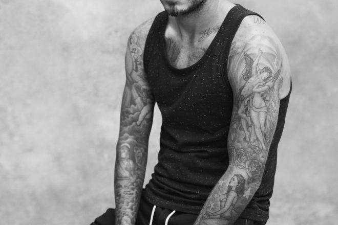 Tatuirovkite na deyvid bekam sa osnovno po ratsete mu