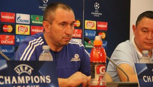 Станимир Стоилов като треньор на "Астана" Казахстан