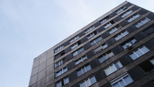 Многоетажен жилищен блок