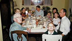 Семеен обяд