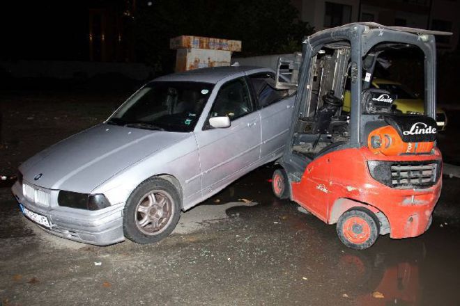 Motokar i beemve v sblasak