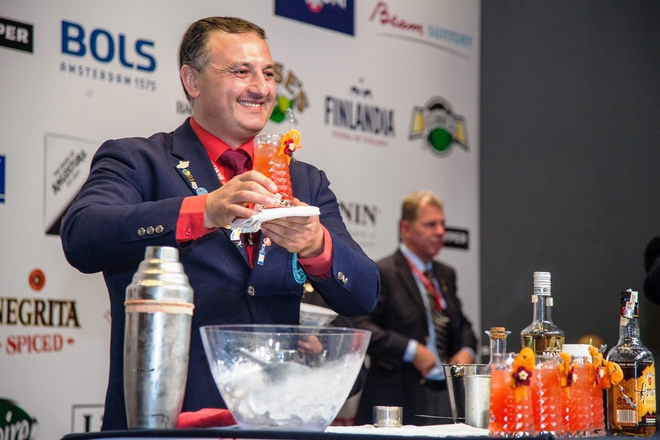 Balgarskiyat barman vasil kolev svetoven shampion