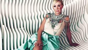 Лепа Брена в клипа си Ljubav nova (2015)