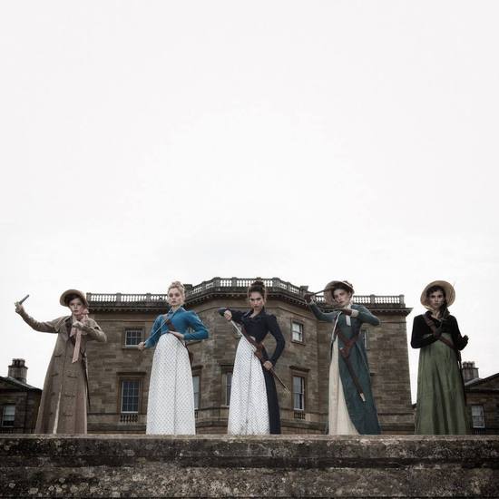 Героините на "Гордост и предразсъдъци, и зомбита"