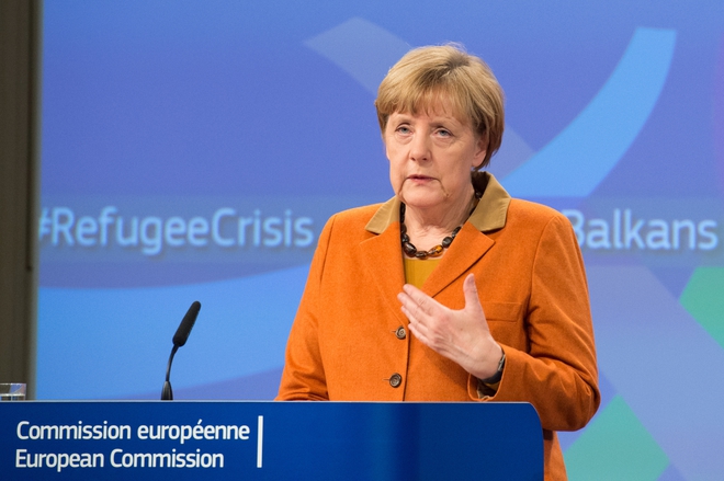 Ангела Меркел на извънредна среща в Брюксел по бежанската криза
