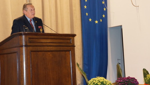 Акад. Стефан Воденичаров