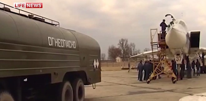 ТУ-22М3 удря по позиции на „Ислямска държава”