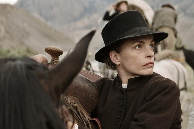 Nina hos v kadar ot zlato 2013