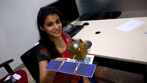 Индийски космическа апарат достига до Марс