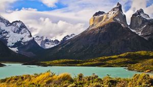 Светът е прекрасен