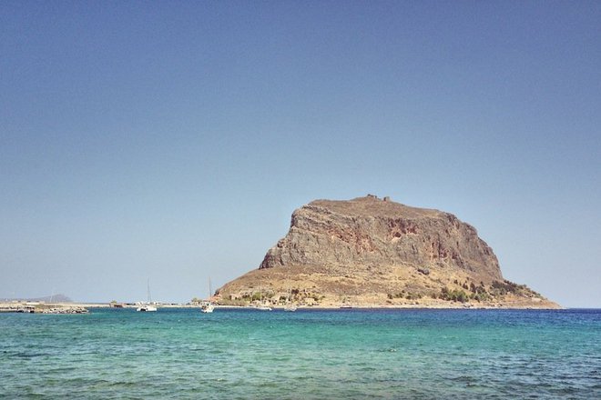 Tayniyat grad na peloponeskata skala