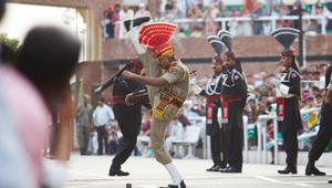 Най-странната граница в света