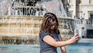 Жена загина след опит за селфи