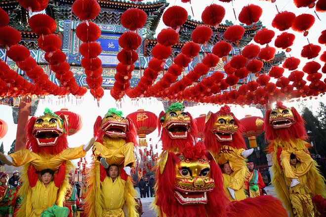 V snimki kitayskata nova godina po sveta