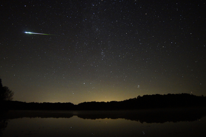 Meteoren dazhd i padashti zvezdi